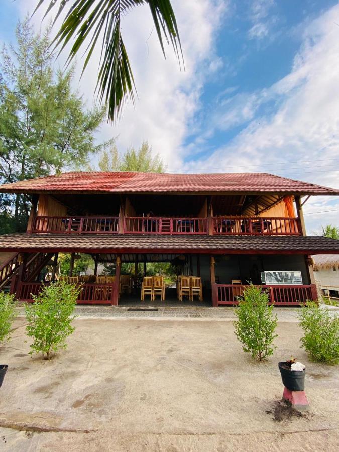 Lombok Indah Bungalow Gili Air Exterior photo